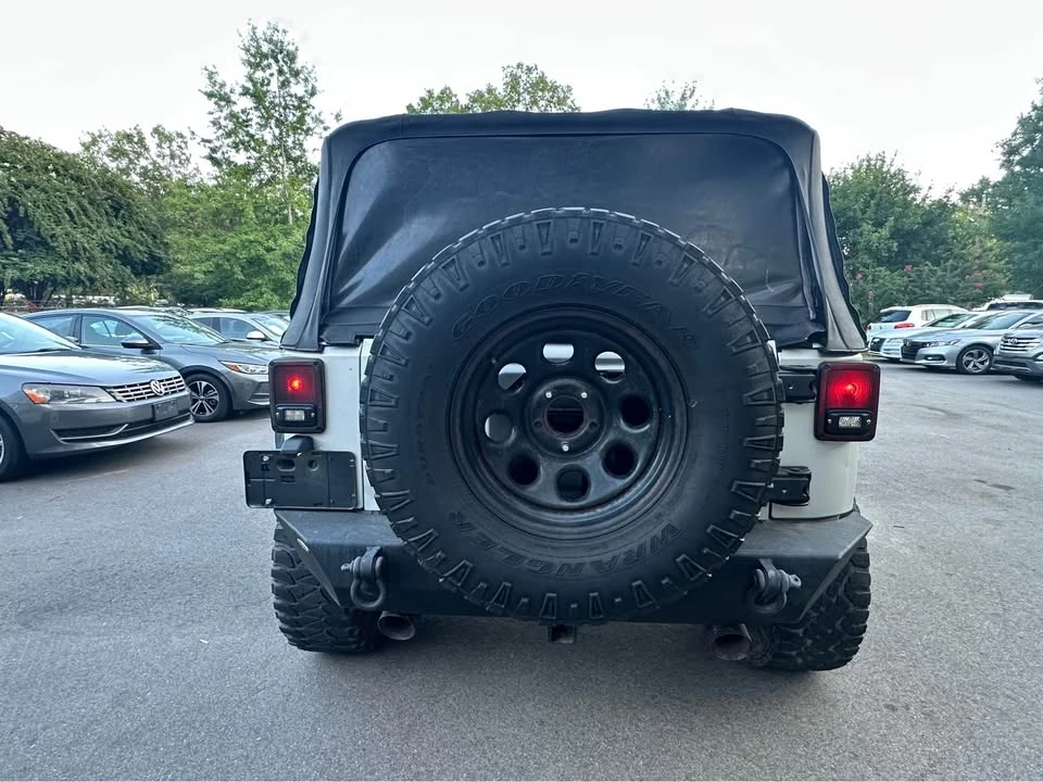 2011 Jeep JK Wrangler - Image 13 of 16