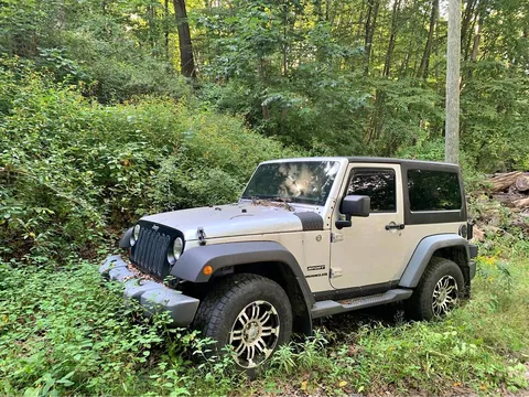 2011 Jeep Wrangler Sport SUV 2D