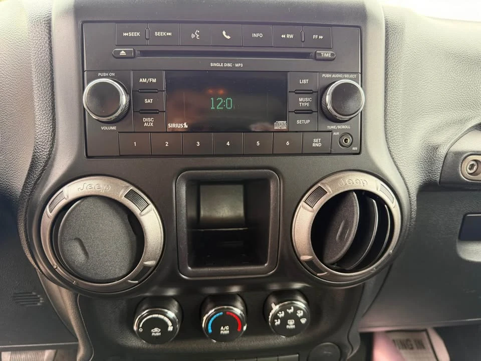 2011 Jeep JK Wrangler - Image 14 of 20