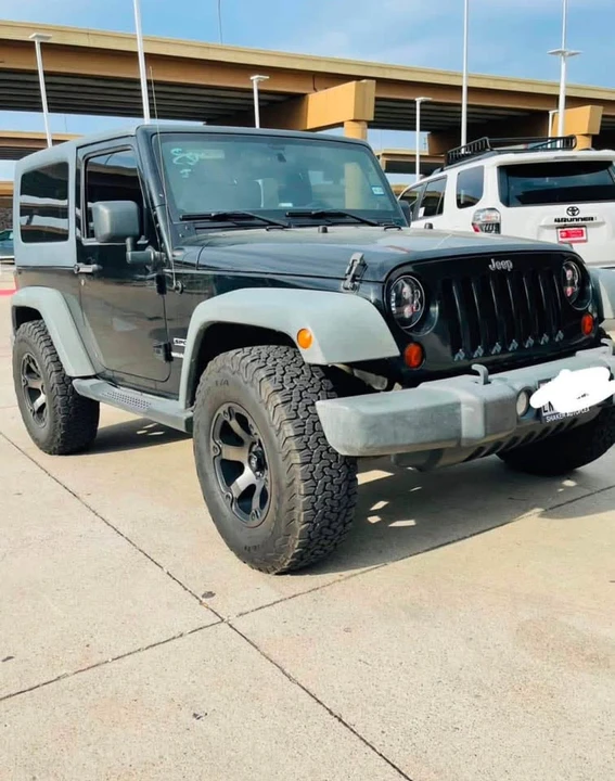 2011 Jeep JK Wrangler - Image 2 of 2