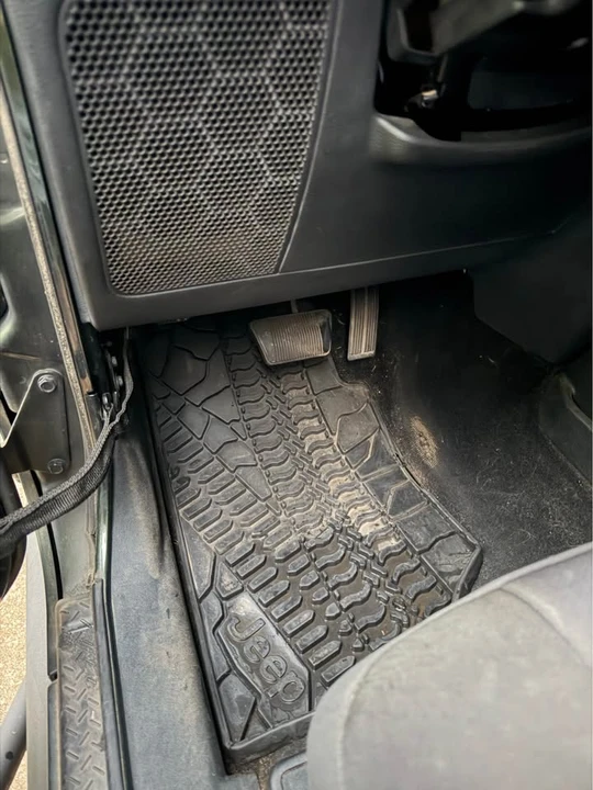 2011 Jeep JK Wrangler - Image 7 of 9