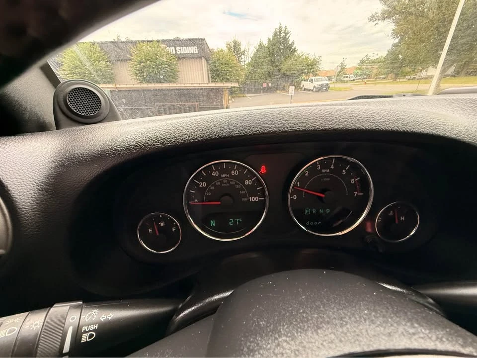 2011 Jeep JK Wrangler - Image 13 of 14