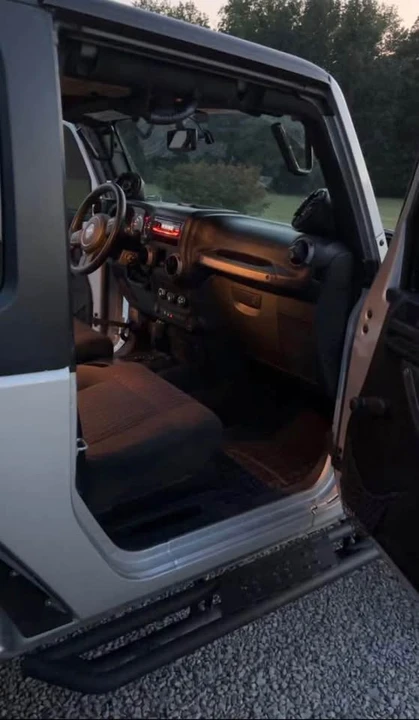 2011 Jeep JK Wrangler - Image 9 of 11