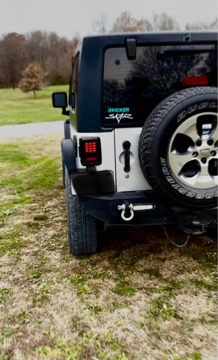 2011 Jeep JK Wrangler - Image 2 of 11