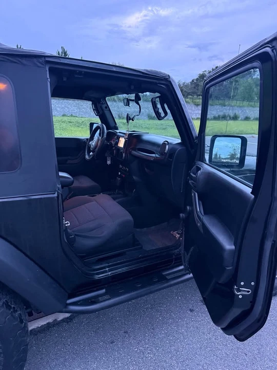 2011 Jeep JK Wrangler - Image 11 of 15