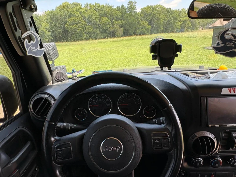 2011 Jeep JK Wrangler - Image 3 of 18