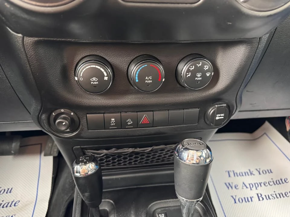 2011 Jeep JK Wrangler - Image 19 of 20