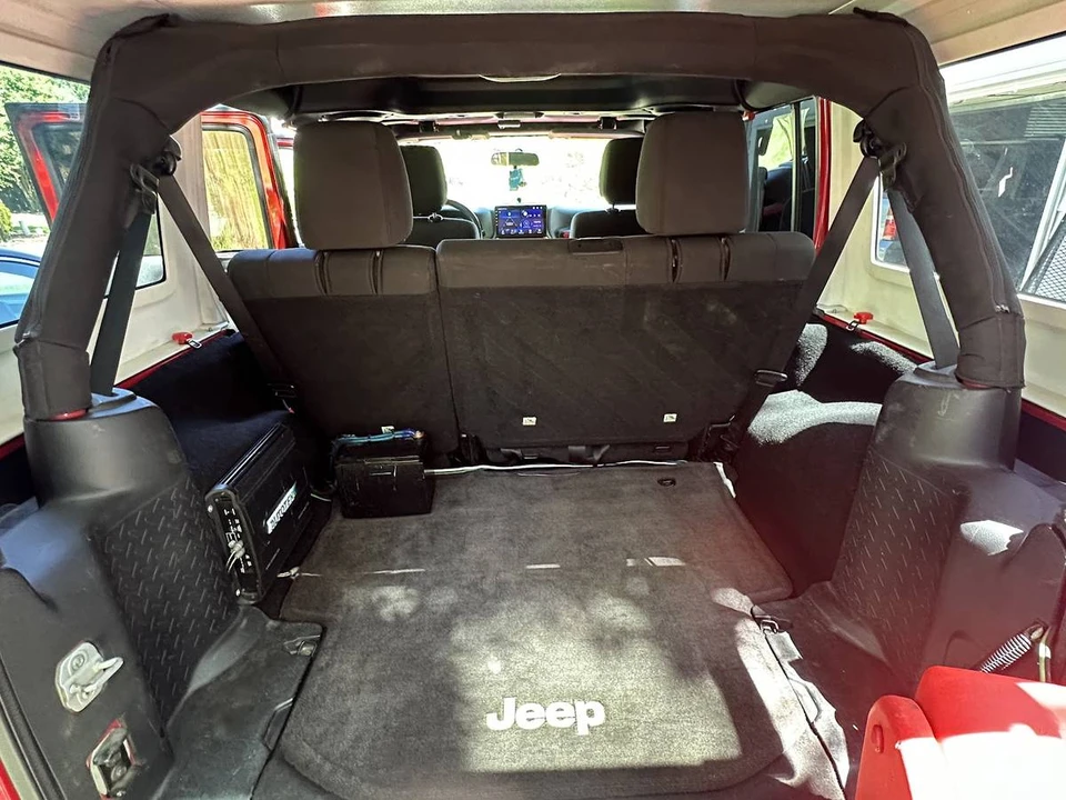 2011 Jeep JK Wrangler - Image 18 of 20
