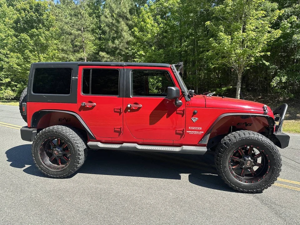 2011 Jeep JK Wrangler - Image 5 of 20