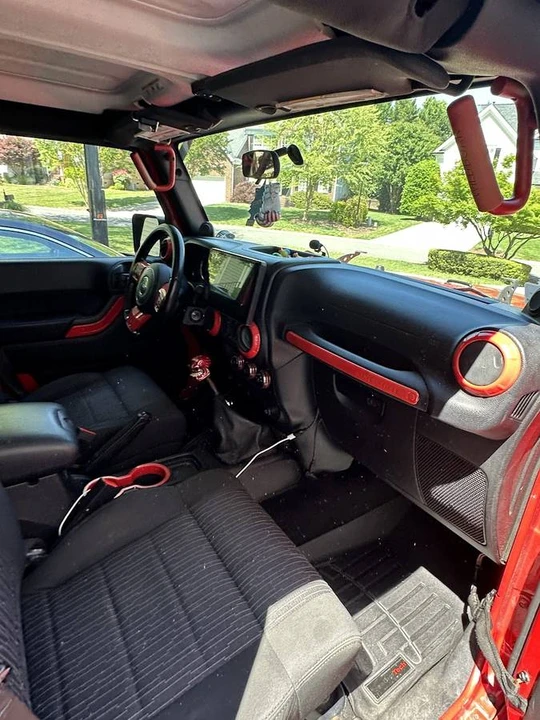2011 Jeep JK Wrangler - Image 13 of 20
