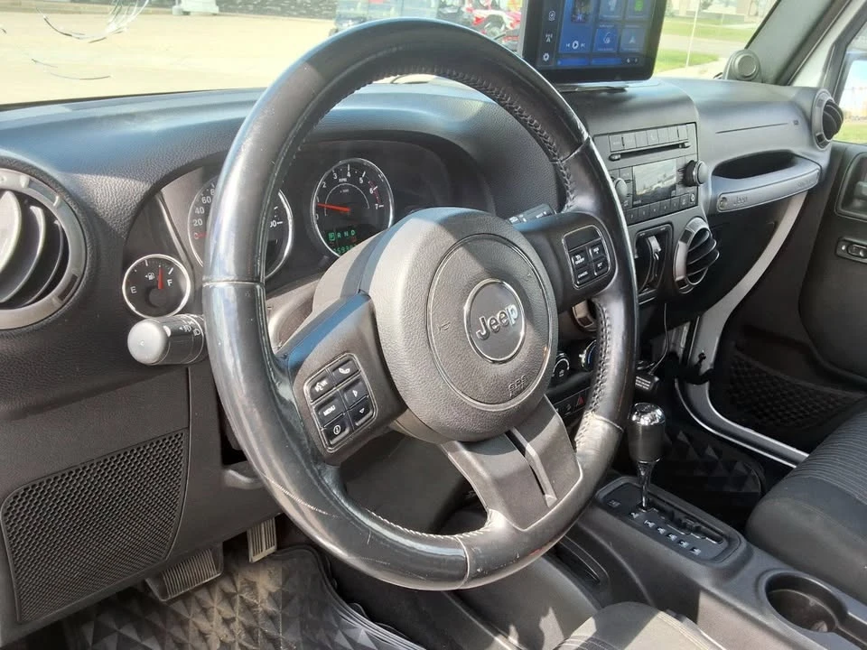 2011 Jeep JK Wrangler - Image 10 of 19