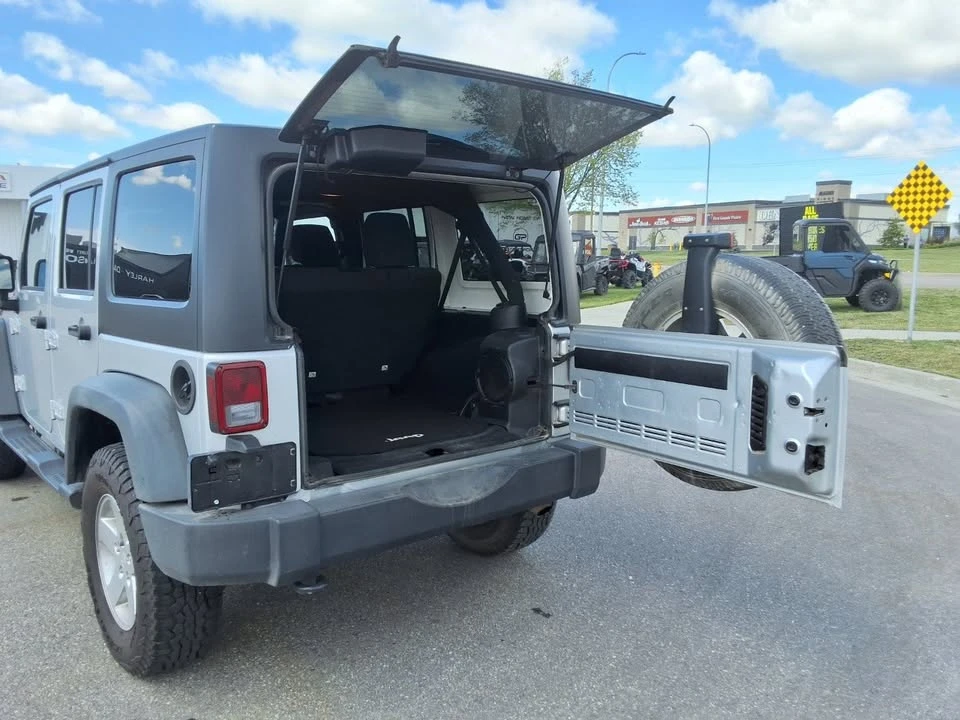 2011 Jeep JK Wrangler - Image 8 of 19