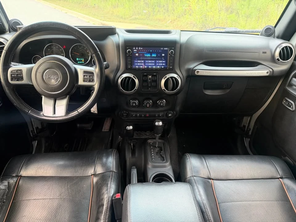 2011 Jeep JK Wrangler - Image 10 of 16