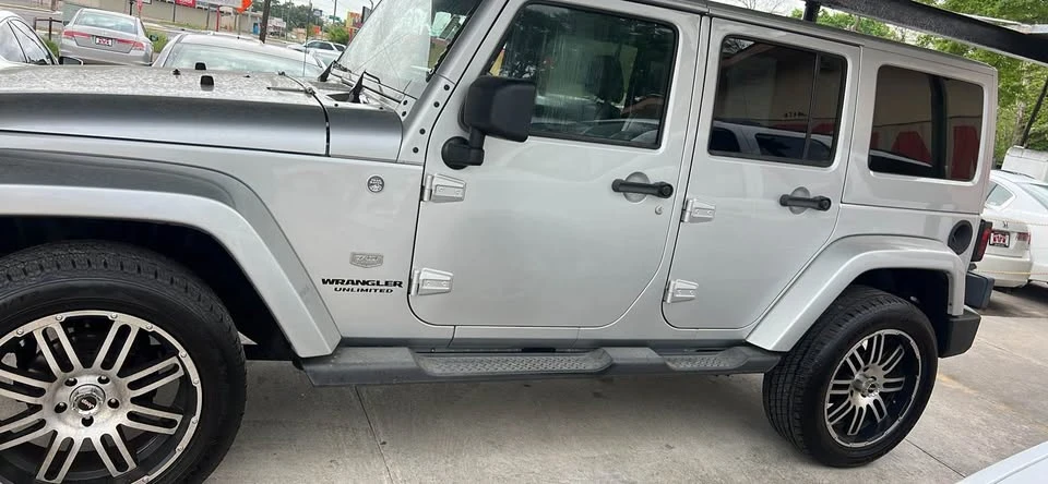 2011 Jeep JK Wrangler - Image 2 of 4