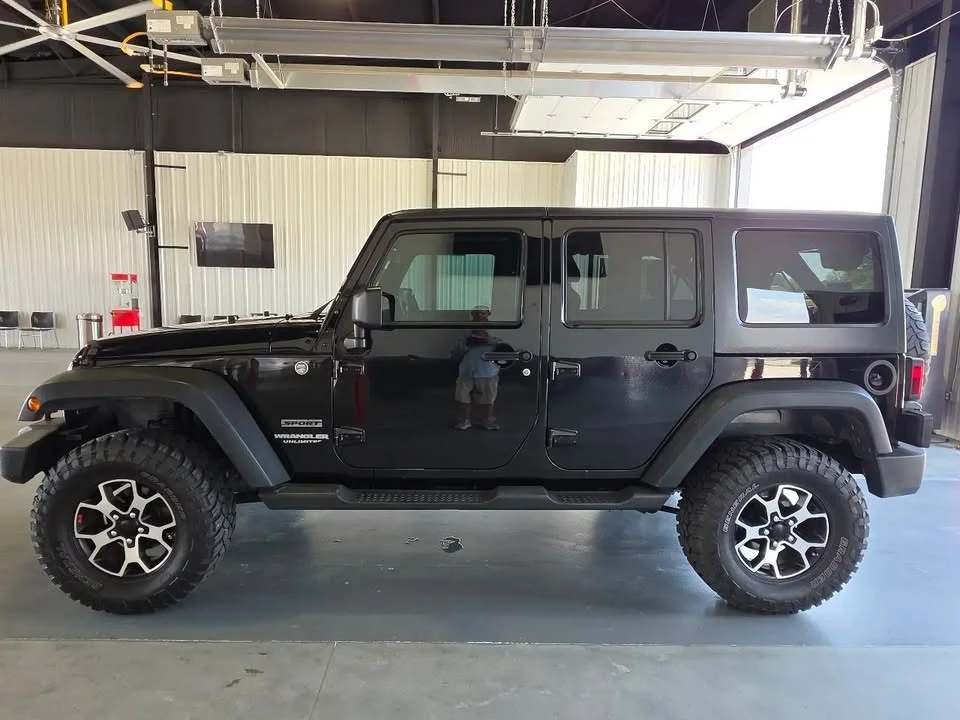 2011 Jeep JK Wrangler - Image 3 of 8