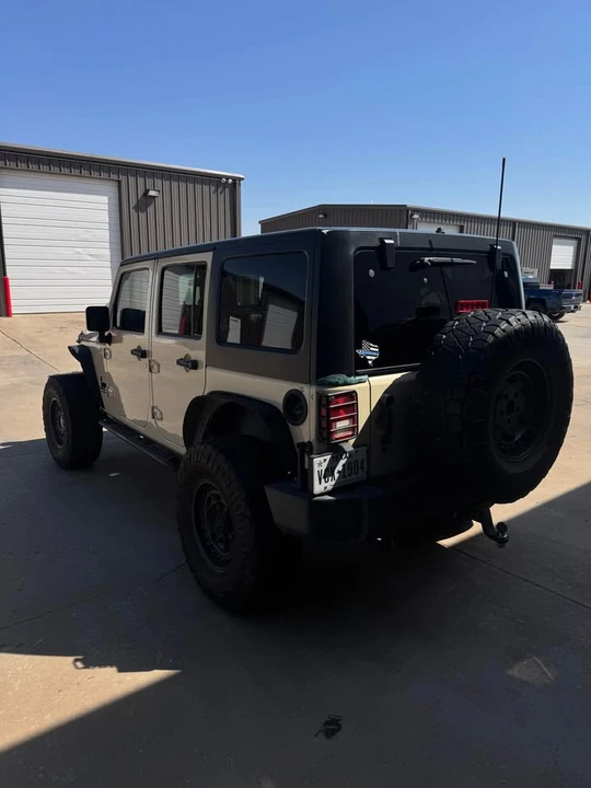 2011 Jeep JK Wrangler - Image 6 of 10