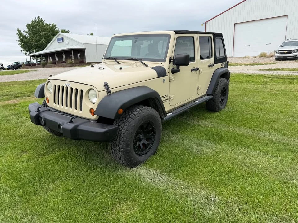 2011 Jeep JK Wrangler - Image 9 of 13