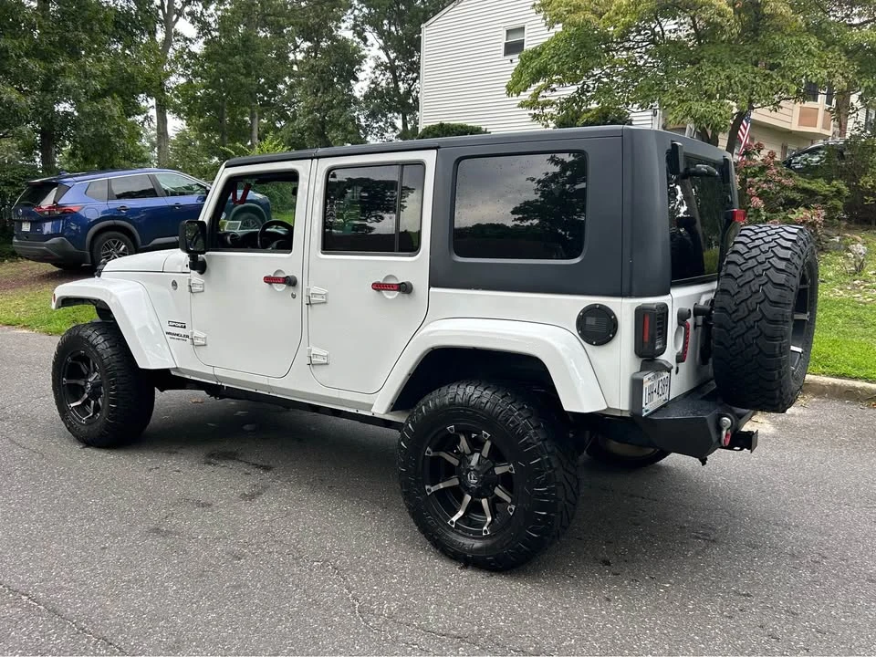 2011 Jeep JK Wrangler - Image 3 of 15