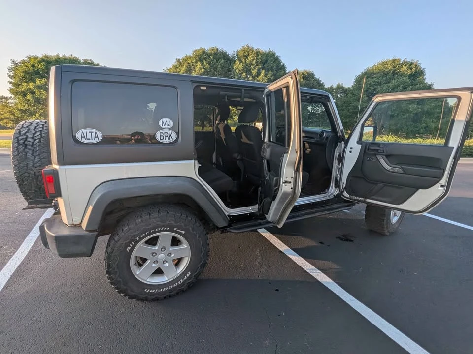 2011 Jeep JK Wrangler - Image 10 of 18