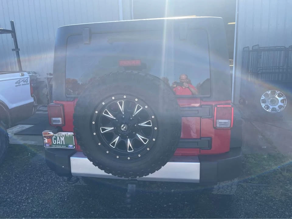 2011 Jeep JK Wrangler - Image 10 of 13