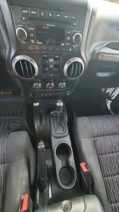 2011 Jeep JK Wrangler - Image 10 of 16