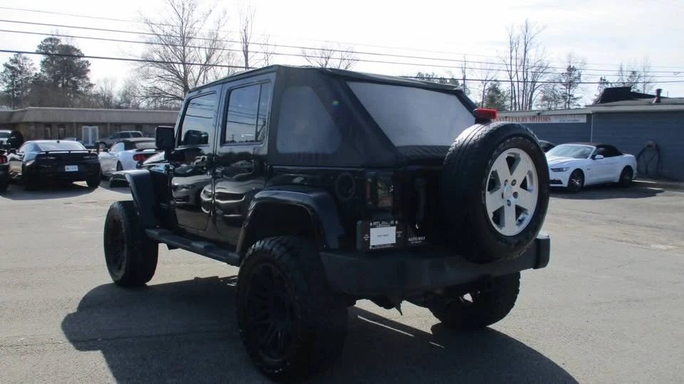 2011 Jeep JK Wrangler - Image 6 of 16