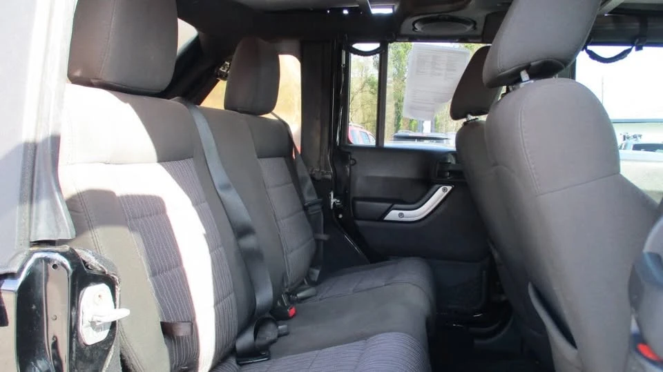 2011 Jeep JK Wrangler - Image 12 of 16