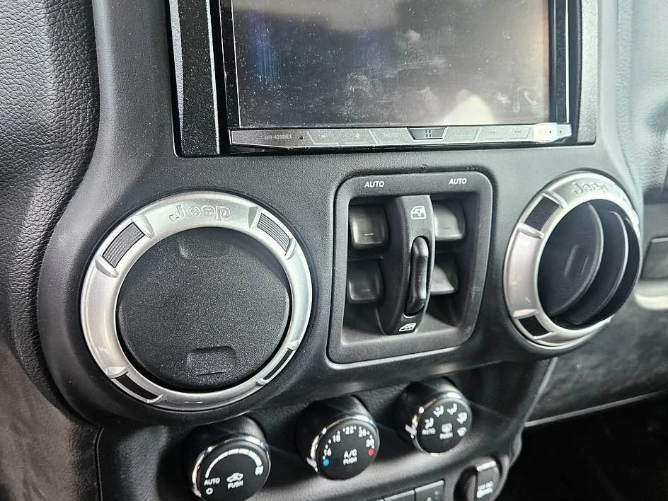 2011 Jeep JK Wrangler - Image 6 of 10