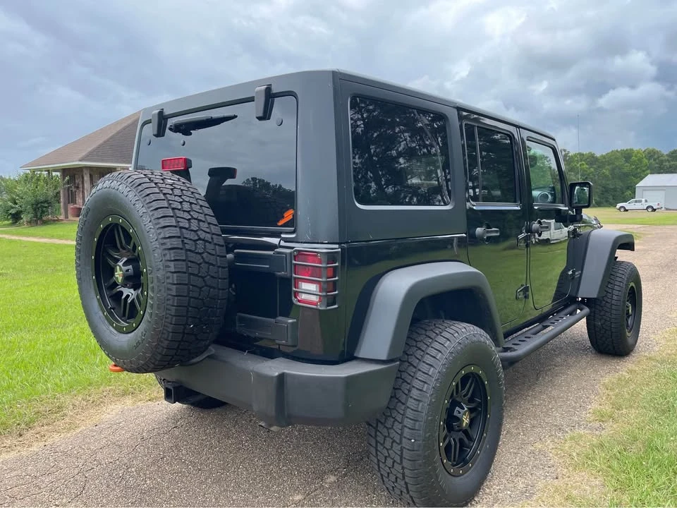 2011 Jeep JK Wrangler - Image 11 of 15