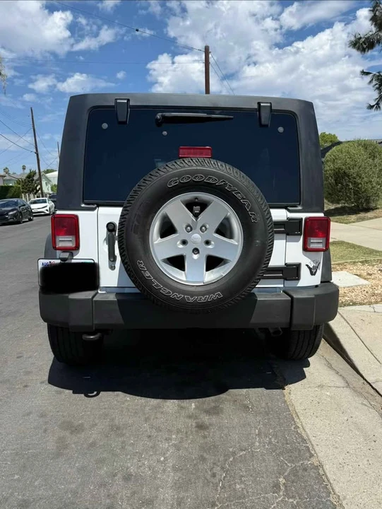 2011 Jeep JK Wrangler - Image 4 of 9