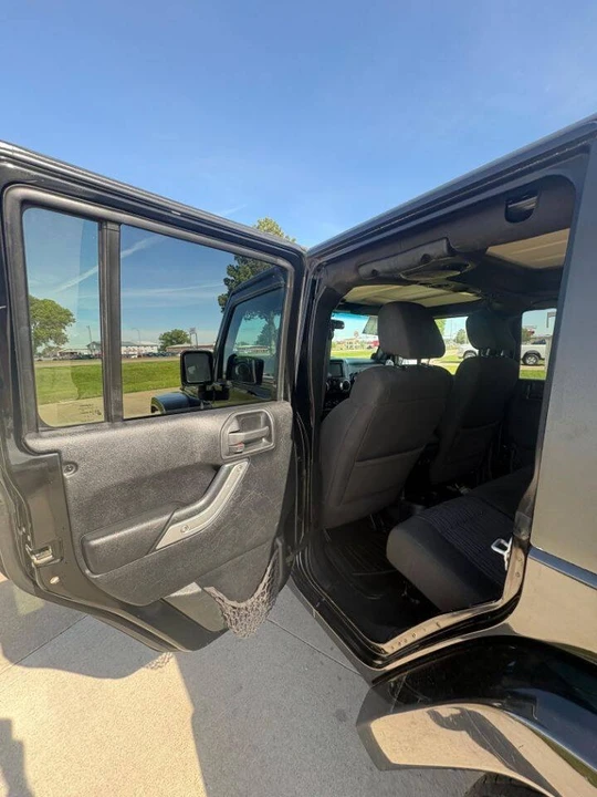 2011 Jeep JK Wrangler - Image 13 of 20