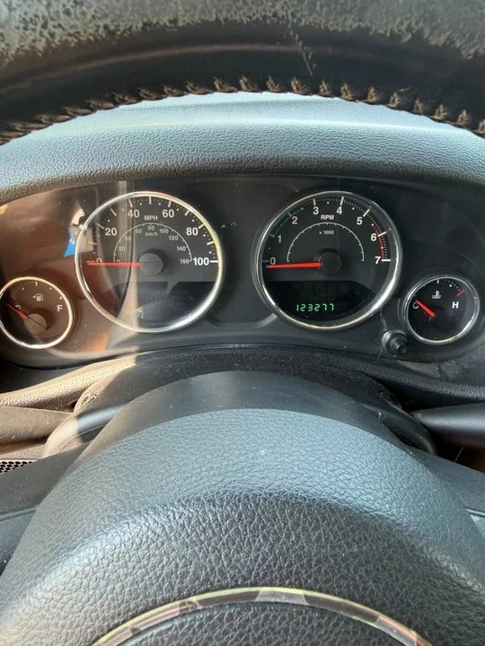 2011 Jeep JK Wrangler - Image 6 of 9