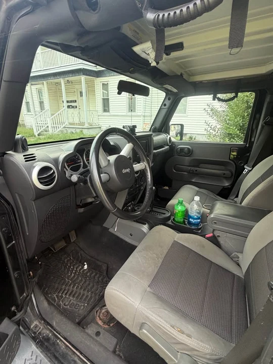2011 Jeep JK Wrangler - Image 3 of 4