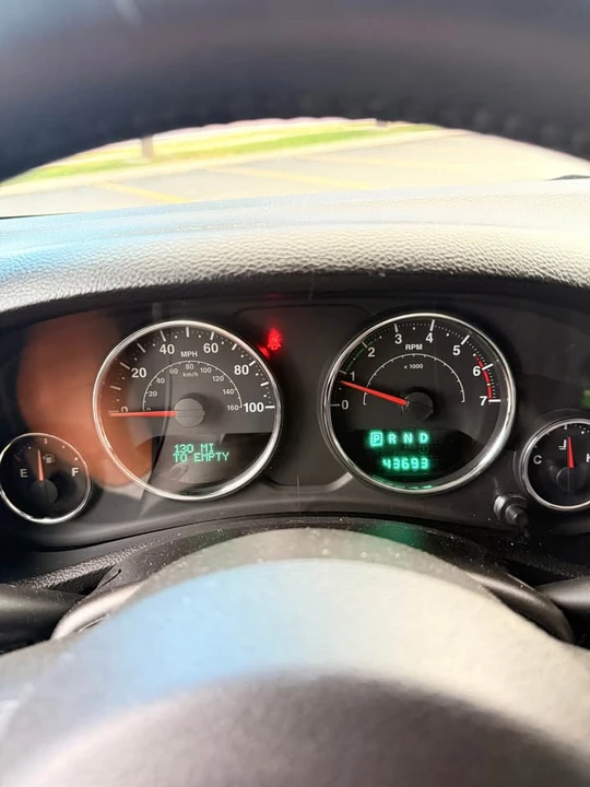 2011 Jeep JK Wrangler - Image 14 of 15