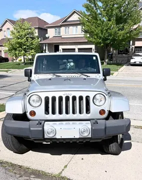 2011 Jeep Wrangler Unlimited Sahara
