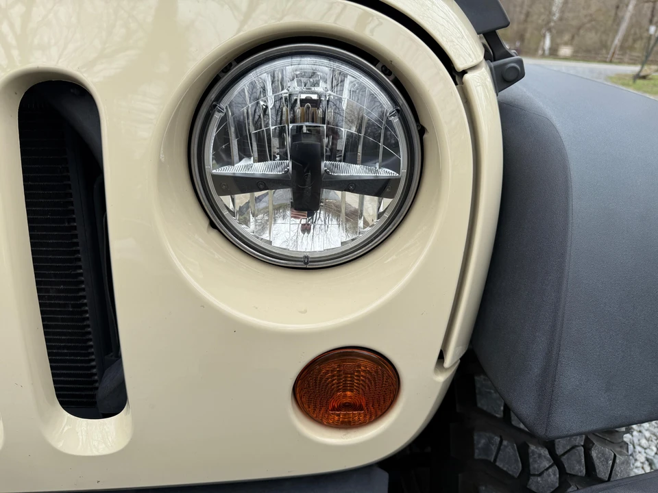 2011 Jeep JK Wrangler - Image 11 of 31