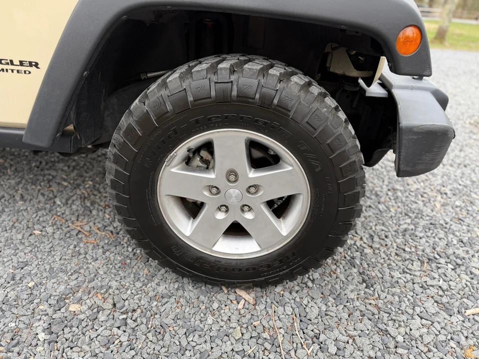 2011 Jeep JK Wrangler - Image 25 of 31