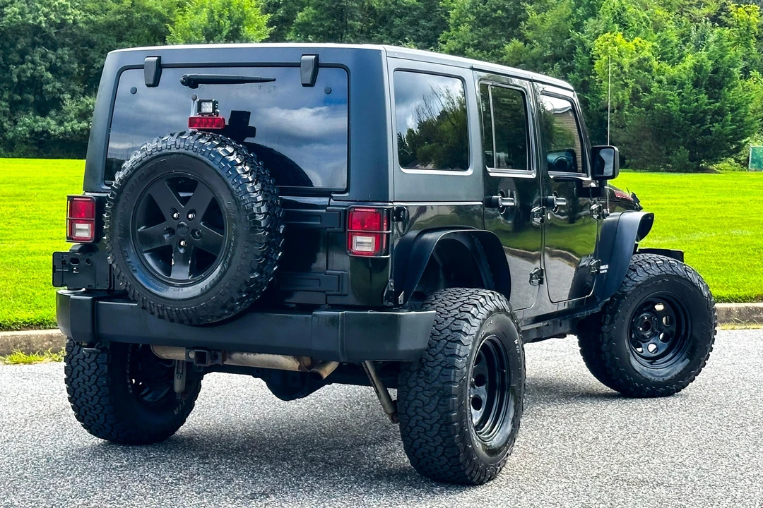2011 Jeep JK Wrangler - Image 4 of 31