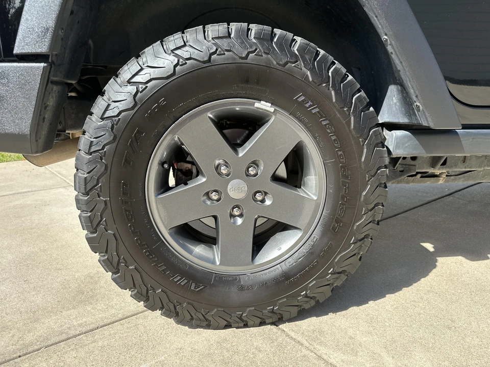 2011 Jeep JK Wrangler - Image 24 of 31