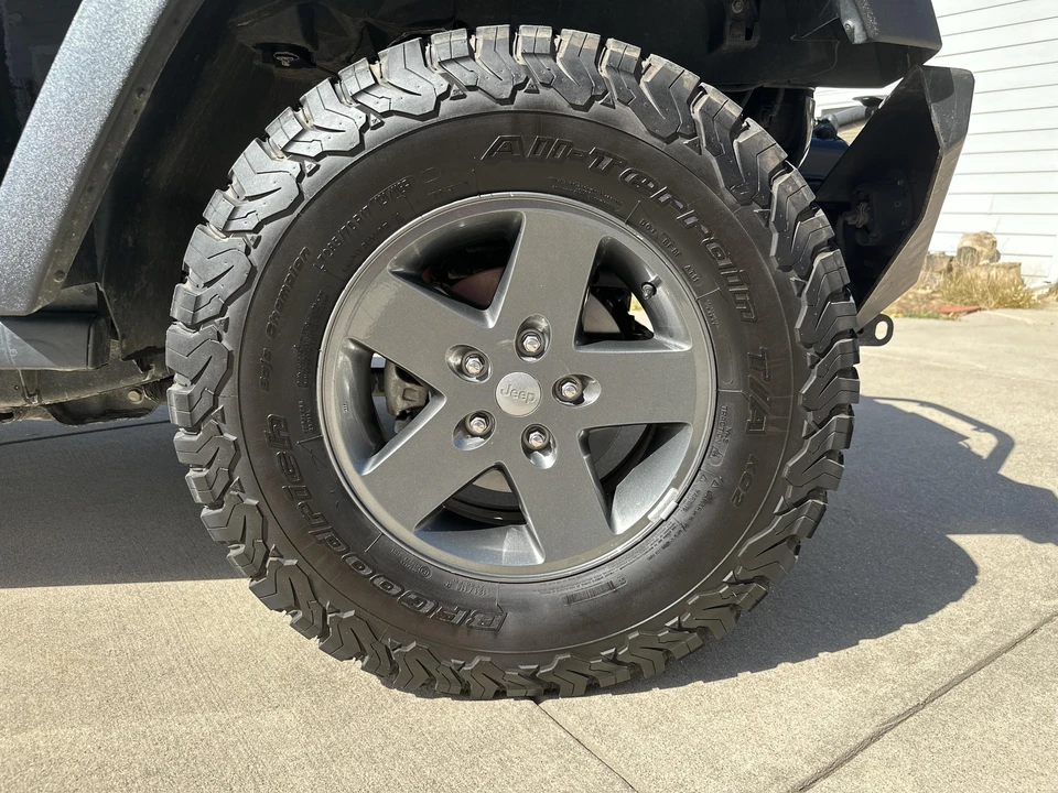 2011 Jeep JK Wrangler - Image 23 of 31