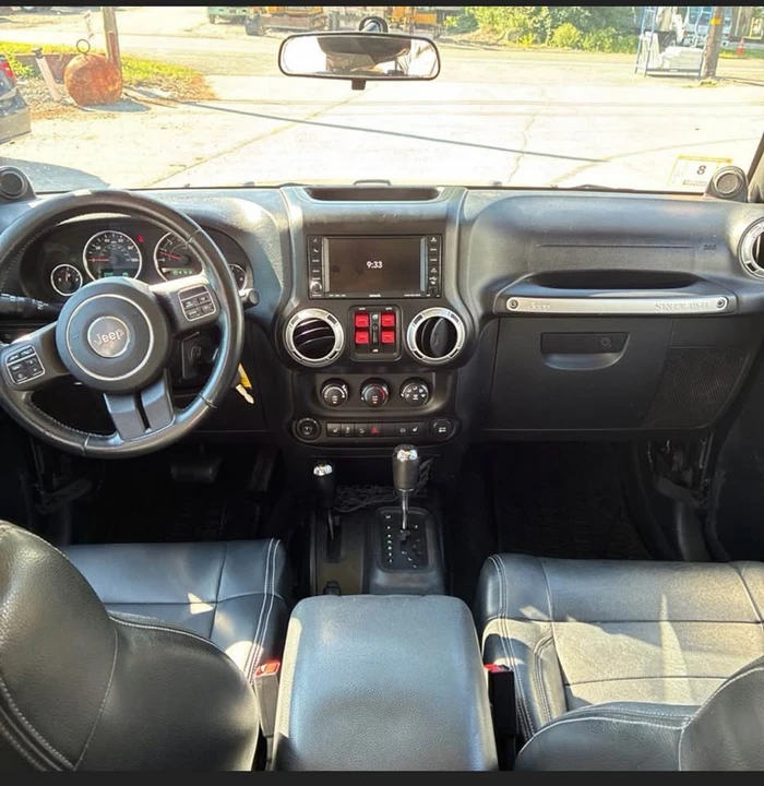 2011 Jeep JK Wrangler - Image 9 of 11