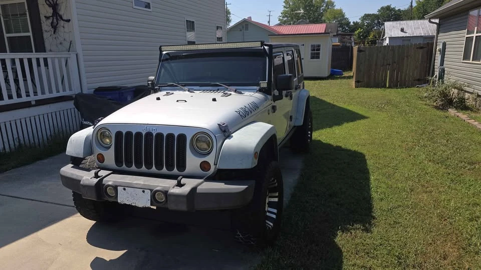 2011 Jeep JK Wrangler - Image 2 of 7