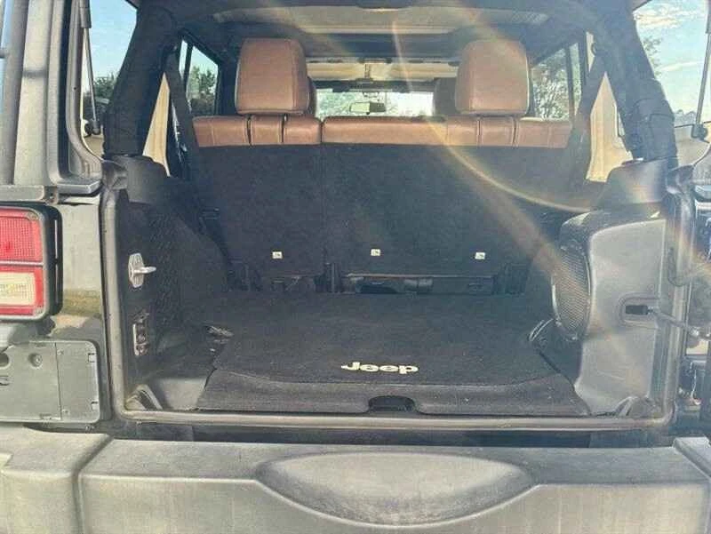 2011 Jeep JK Wrangler - Image 14 of 15