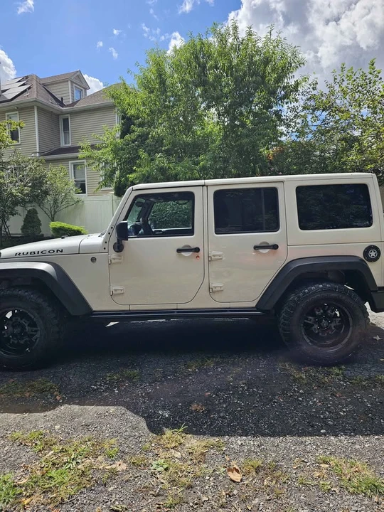 2011 Jeep JK Wrangler - Image 2 of 10
