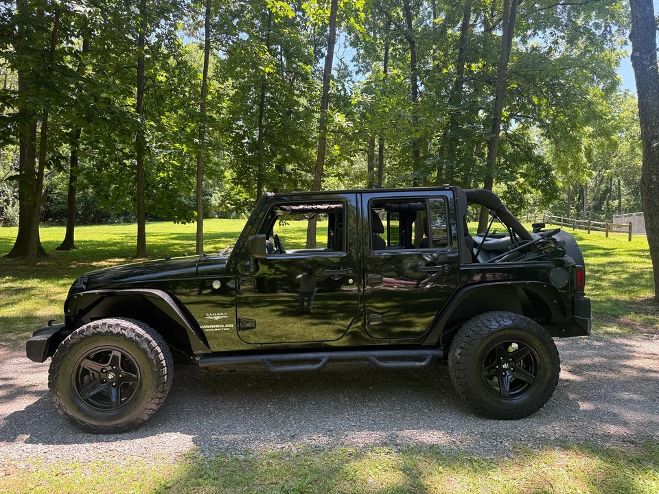 2011 Jeep JK Wrangler - Image 4 of 31