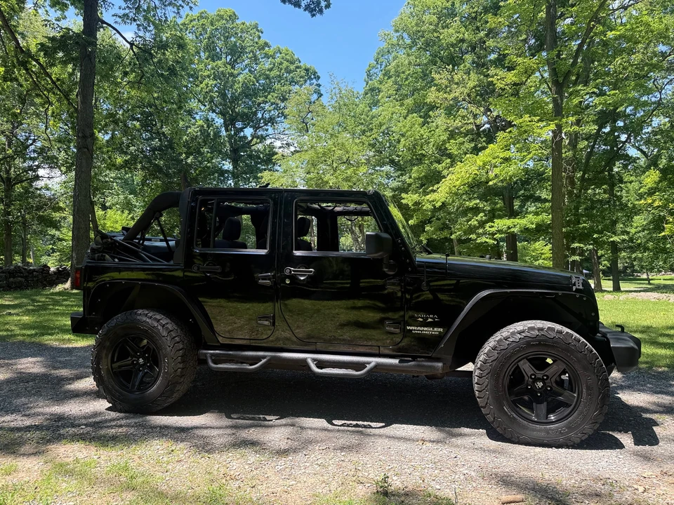 2011 Jeep JK Wrangler - Image 17 of 31