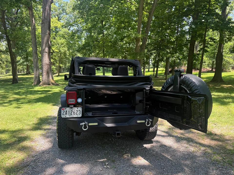 2011 Jeep JK Wrangler - Image 27 of 31