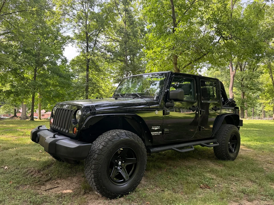 2011 Jeep JK Wrangler - Image 3 of 31