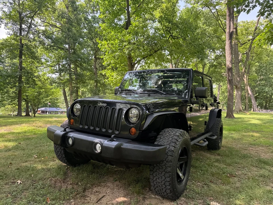 2011 Jeep JK Wrangler - Image 2 of 31