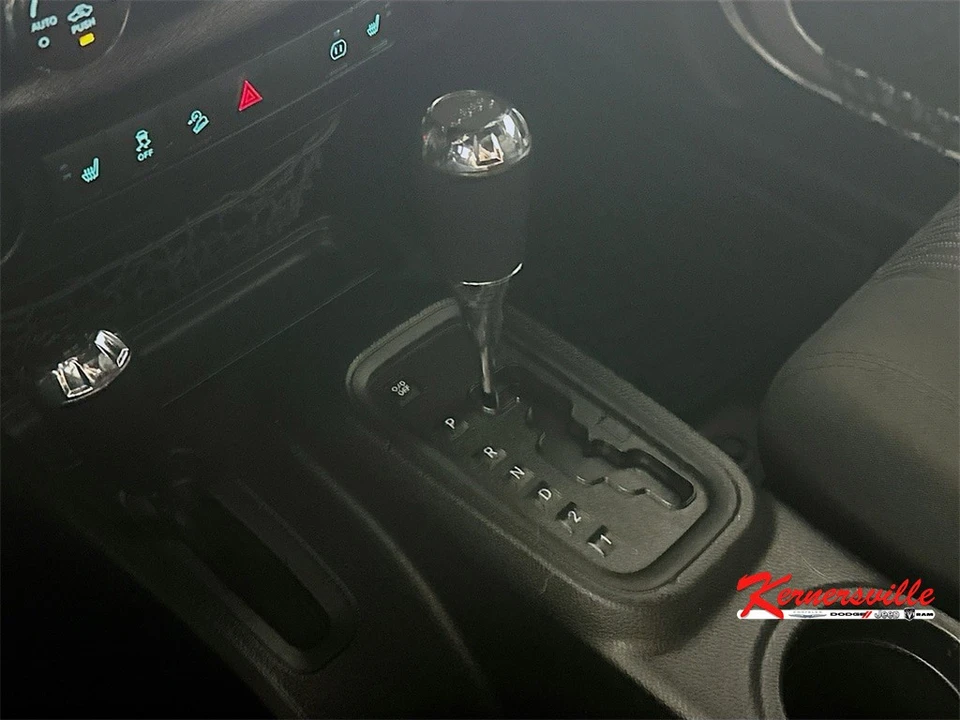 2011 Jeep JK Wrangler - Image 16 of 21